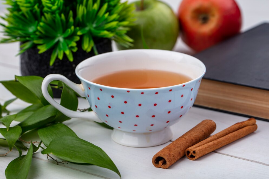 How to Make Cinnamon Tea for Weight Loss