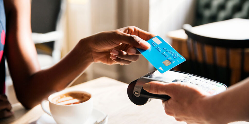 Top Credit Cards for Travel Rewards in 2024 - 2025